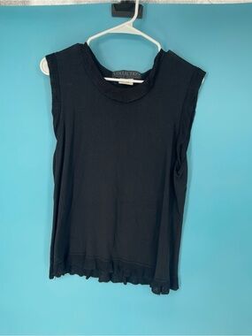 Collection B Black Ruffled Hem Sleeveless‎ Knit Top